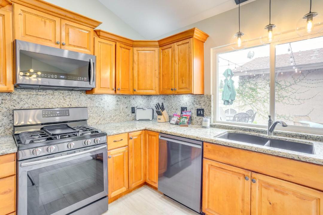 Photo of Kitchen in North Tustin