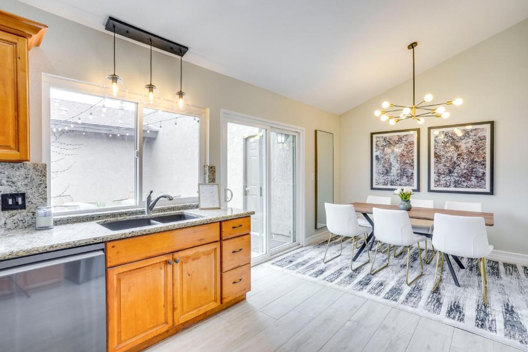 Photo of Kitchen in North Tustin
