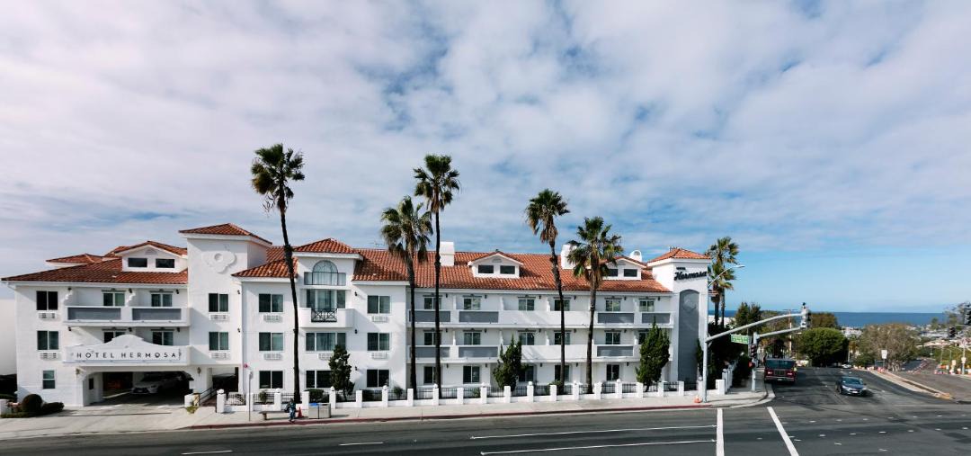 Photo of Others in Hermosa Beach
