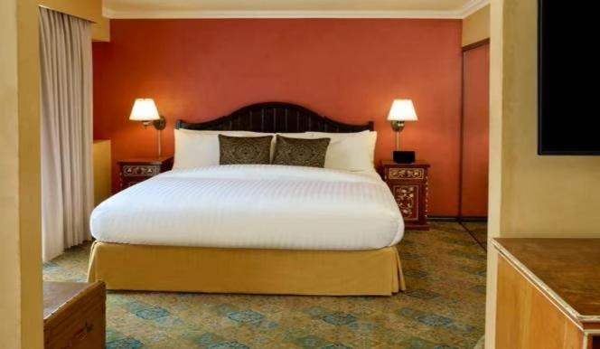 Photo of Bedroom in Norma Triangle