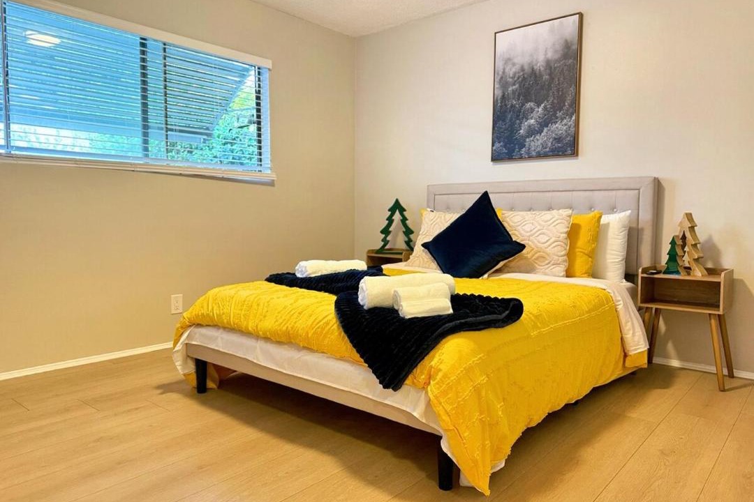 Photo of Bedroom in Mid Central