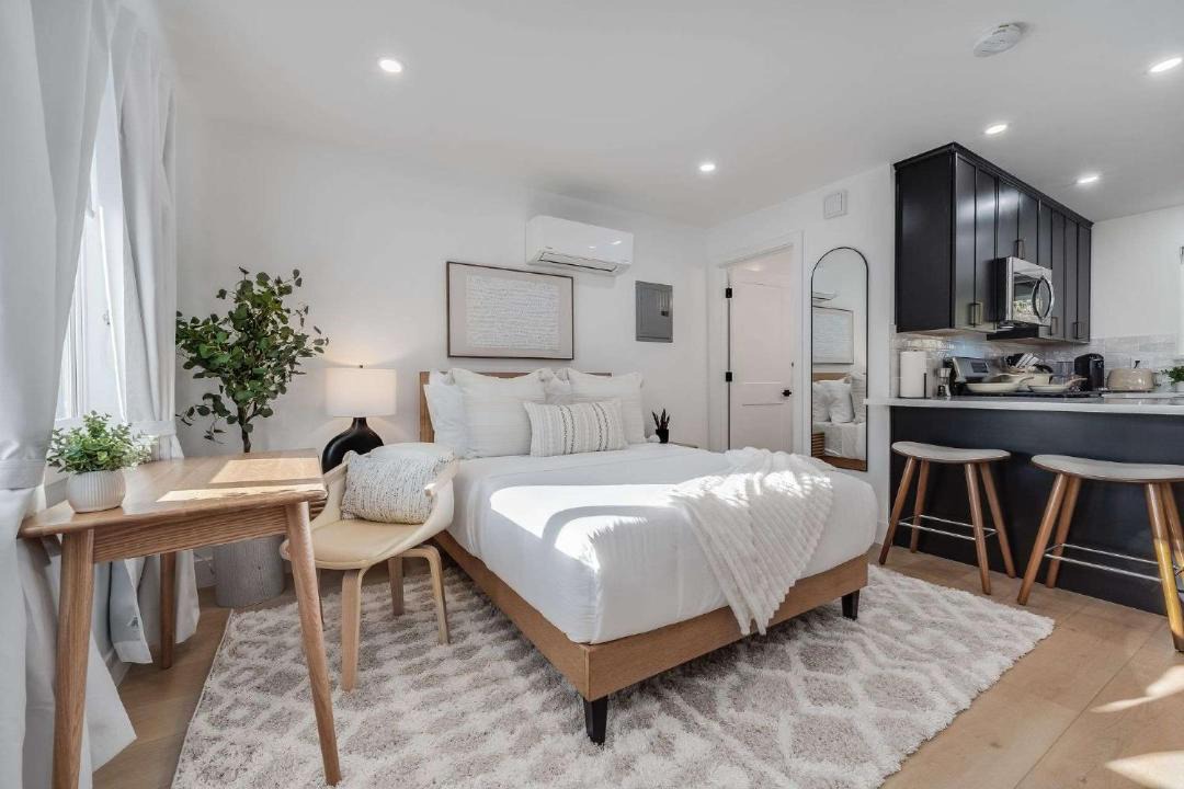 Photo of Bedroom in Sunnyvale West