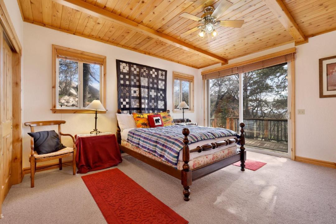 Photo of Bedroom in Castle Glen Estates