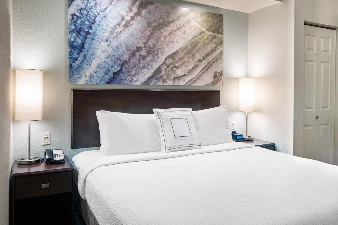 Photo of Bedroom in Bakersfield