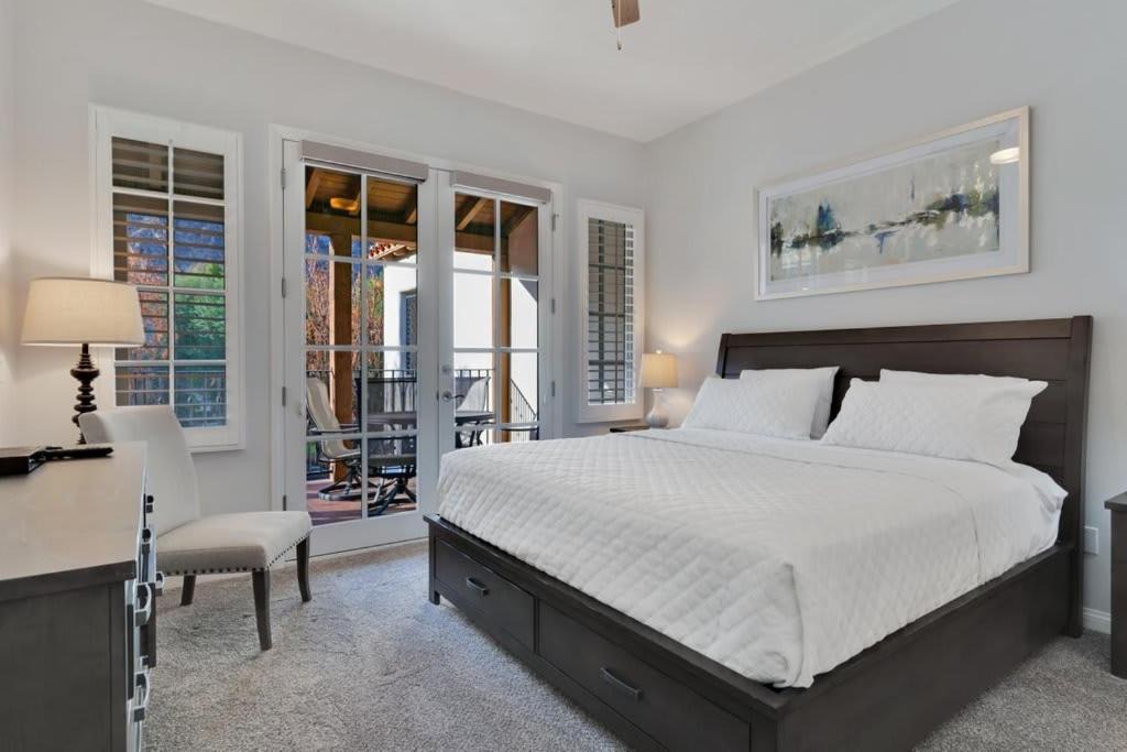 Photo of Bedroom in La Quinta