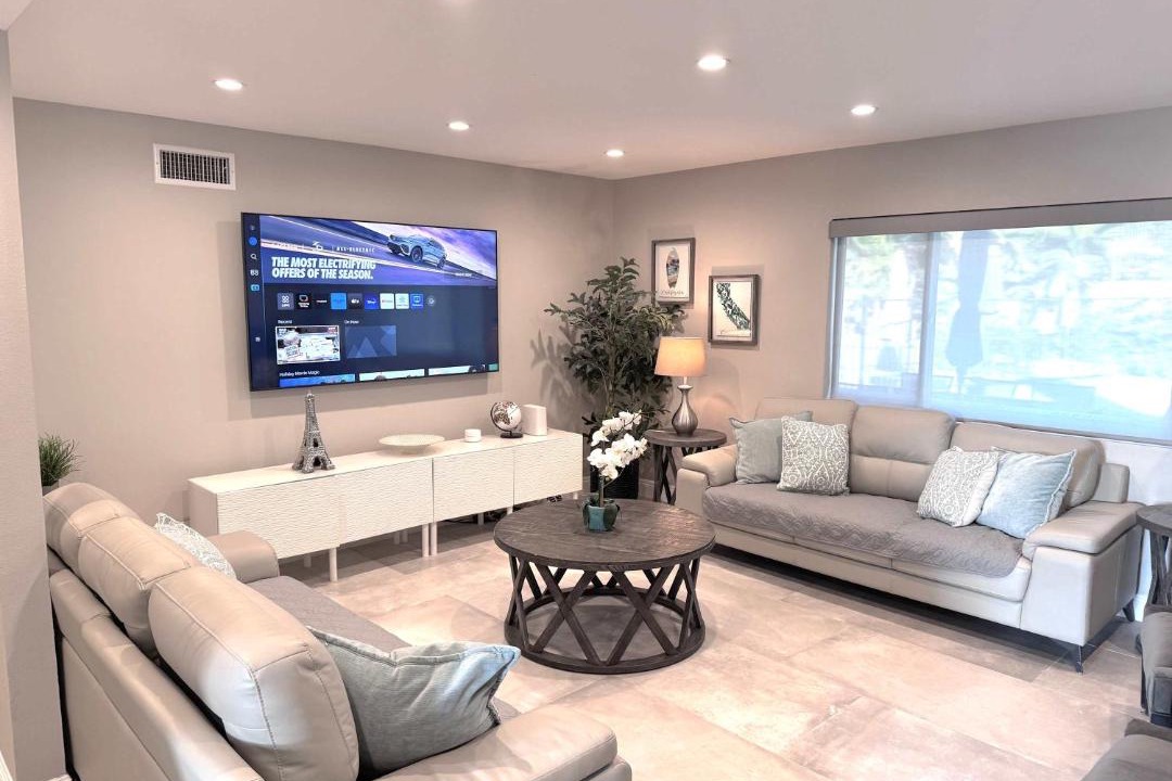 Photo of Livingroom in Southwest Anaheim