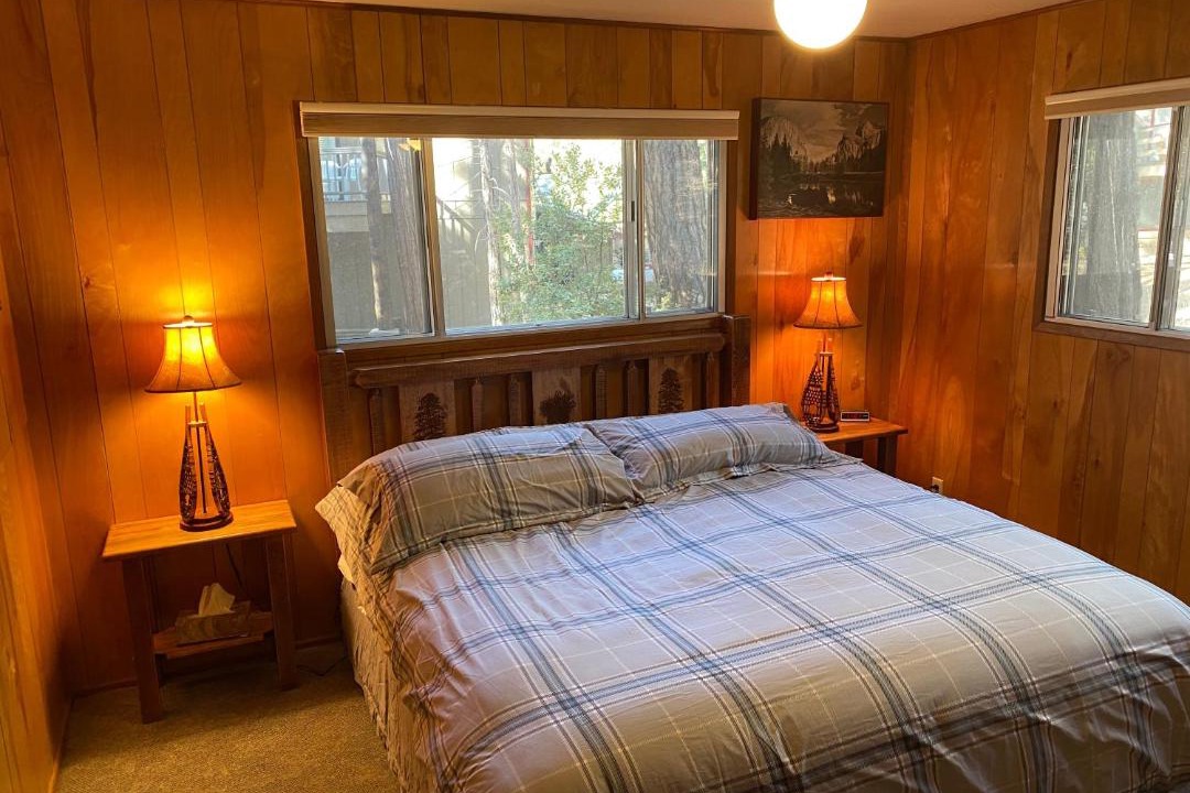 Photo of Bedroom in North Wawona