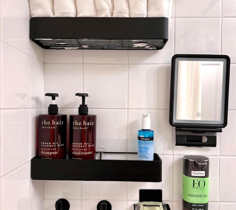 Photo of Bathroom in North Hollywood