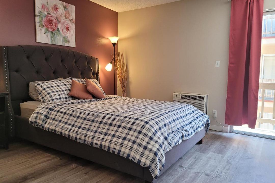 Photo of Bedroom in Beverly Hills