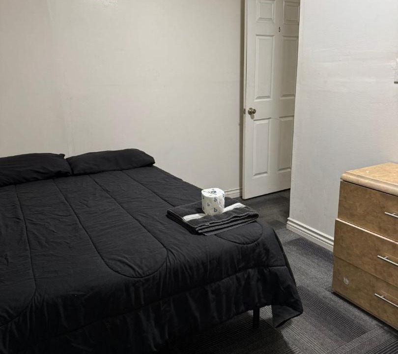 Photo of Bedroom in El Monte