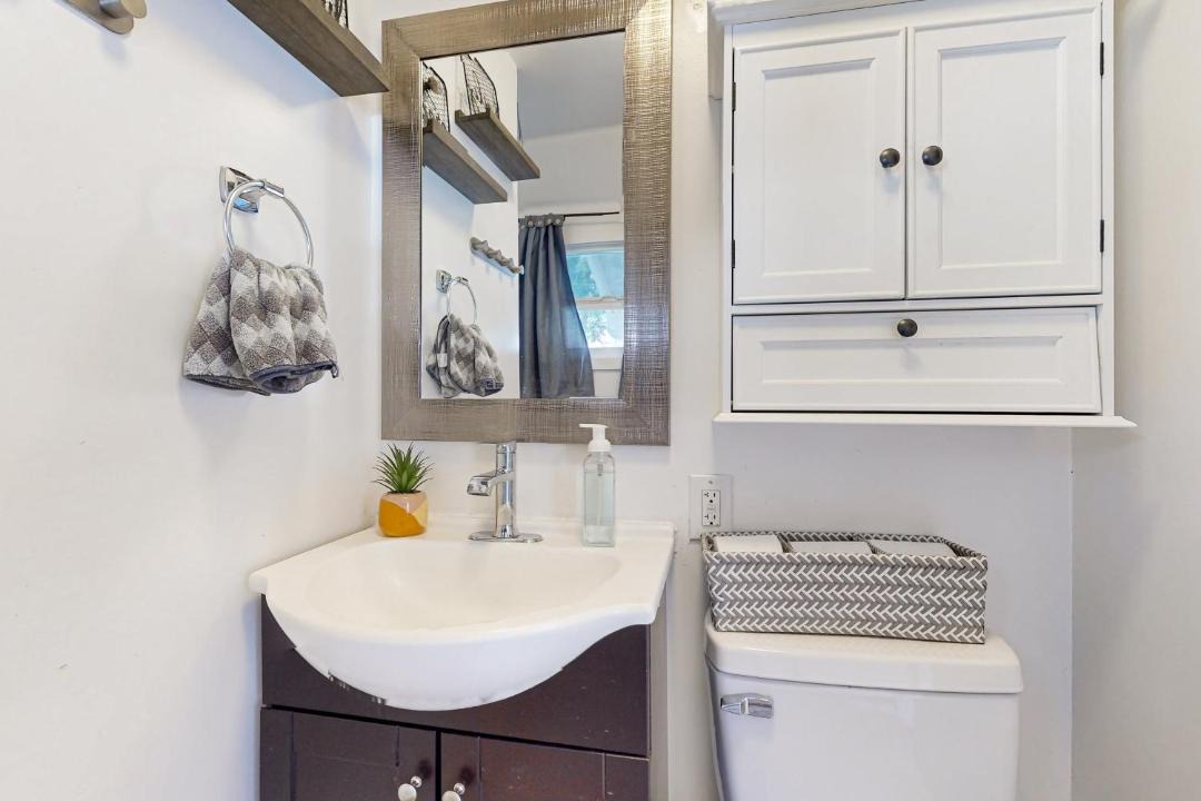 Photo of Bathroom in Cedar Glen