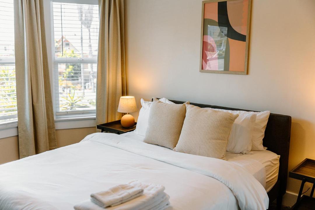 Photo of Bedroom in Golden Hill