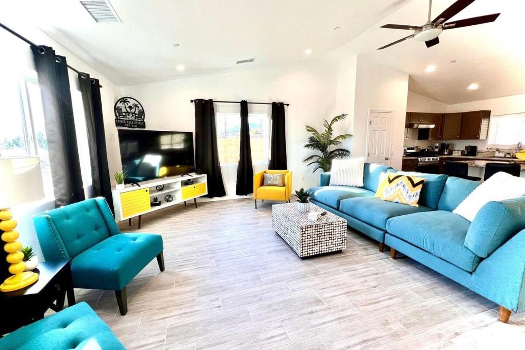 Photo of Livingroom in Desert Hot Springs