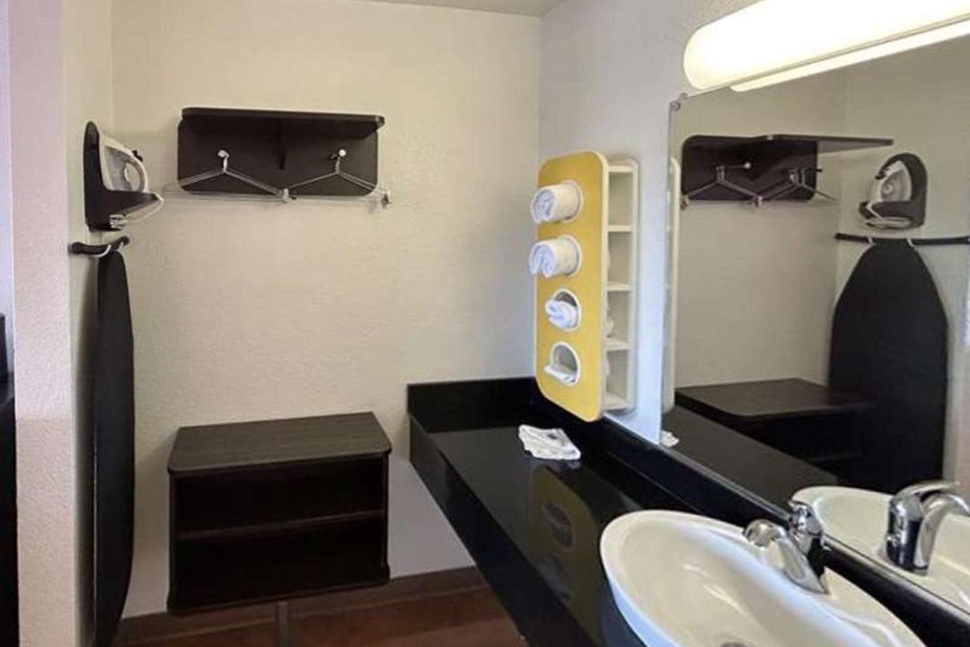 Photo of Bathroom in La Sierra