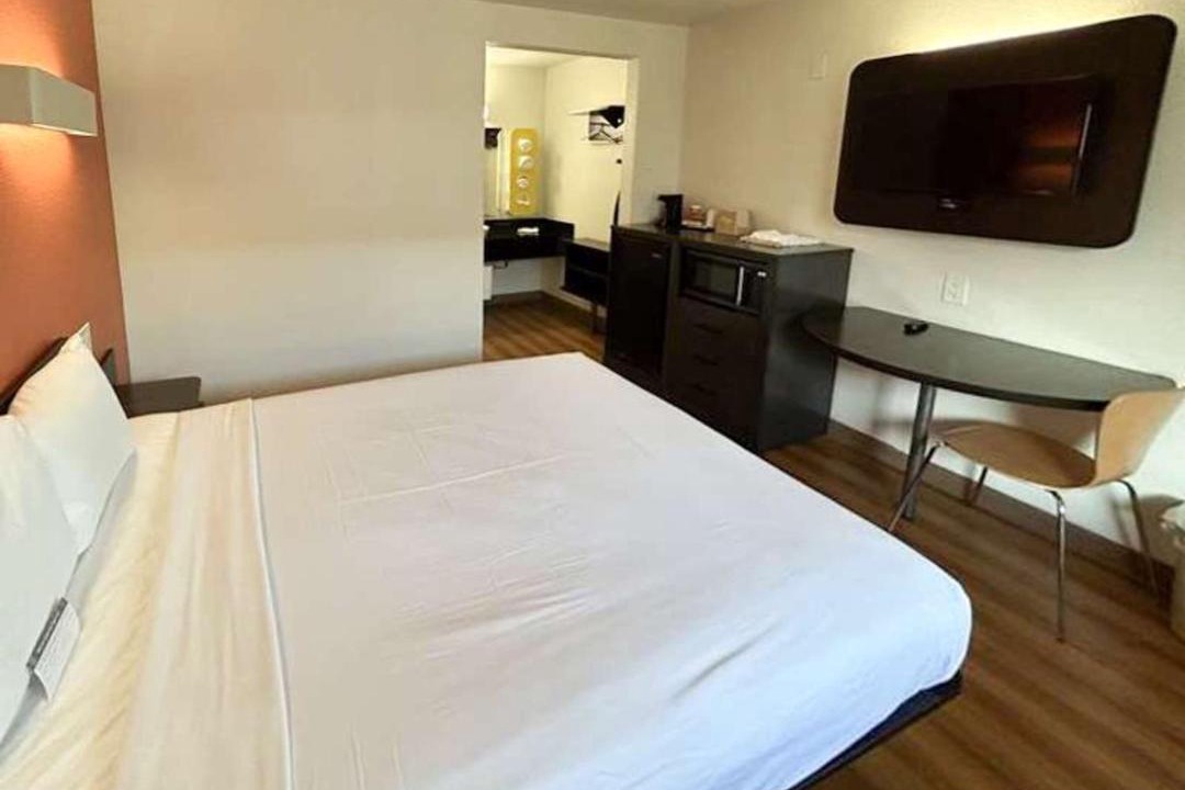 Photo of Bedroom in La Sierra