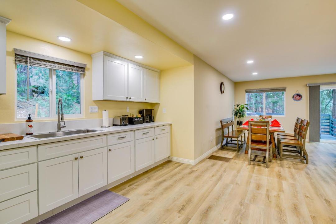 Photo of Kitchen in Twin Peaks