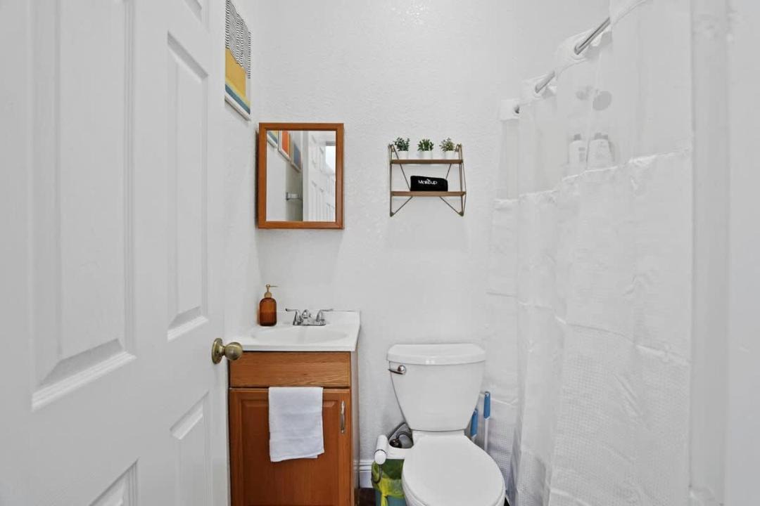 Photo of Bathroom in Downtown Sacramento