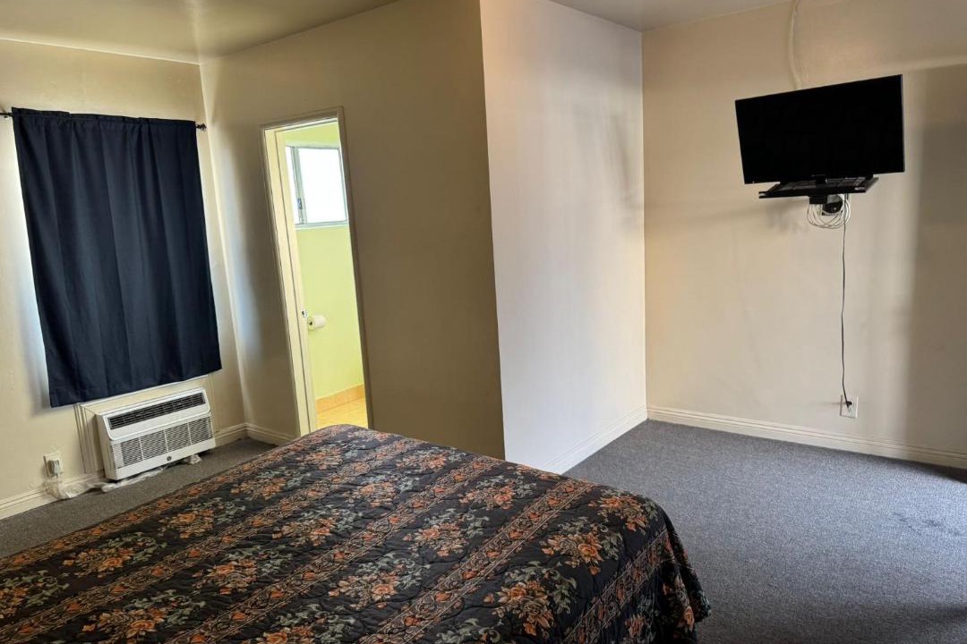 Photo of Bedroom in East Pasadena