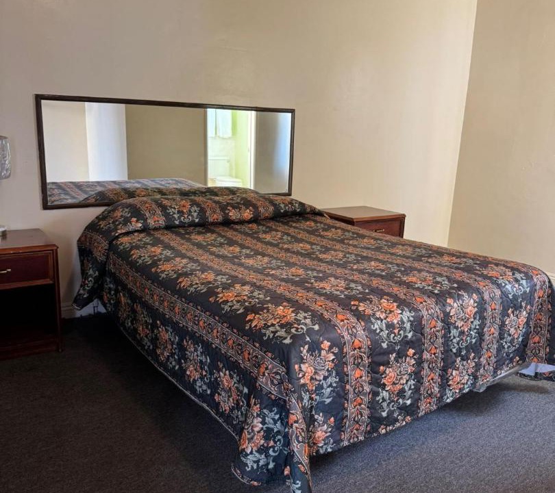 Photo of Bedroom in East Pasadena