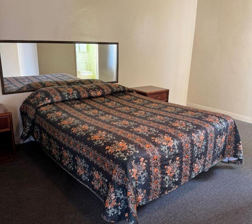 Photo of Bedroom in East Pasadena