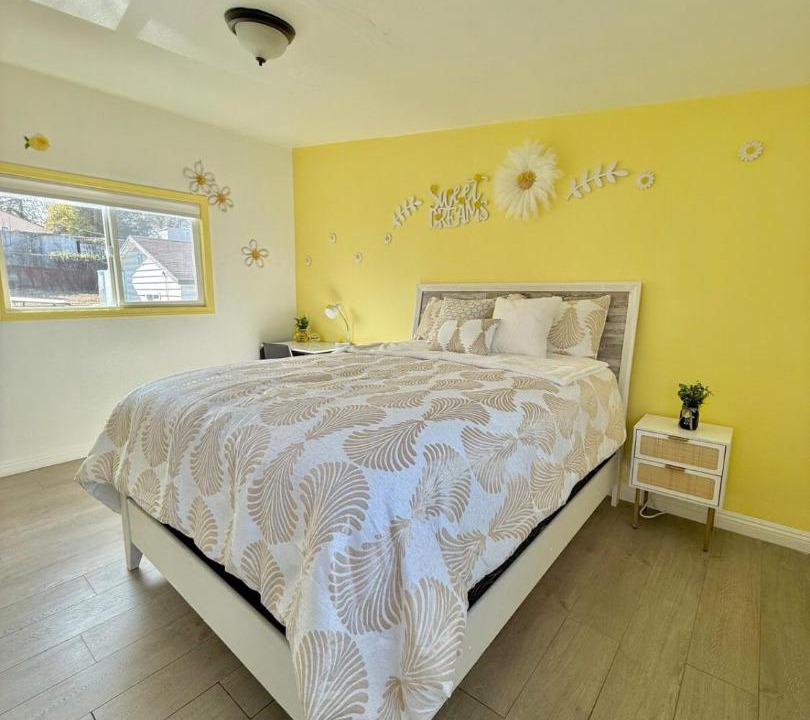 Photo of Bedroom in South San Gabriel