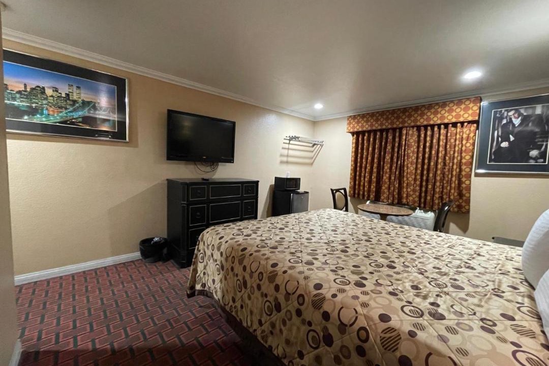 Photo of Bedroom in Gardena