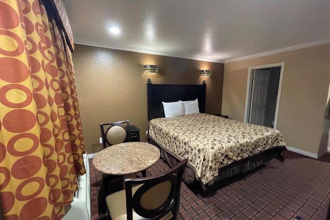 Photo of Bedroom in Gardena