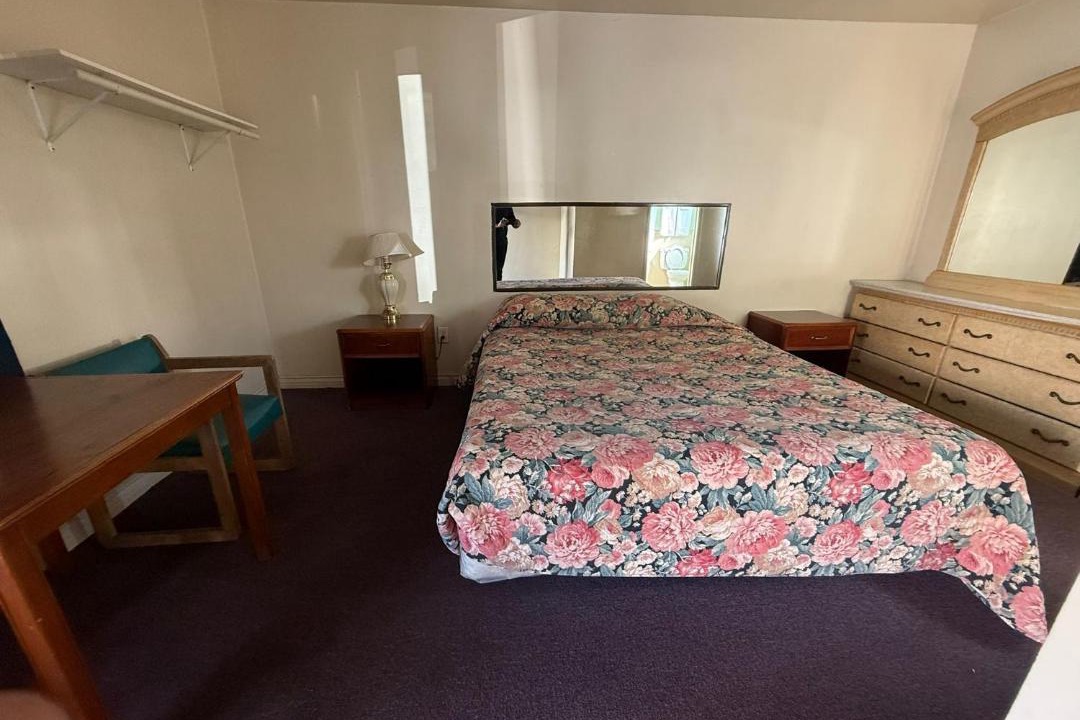 Photo of Bedroom in East Pasadena