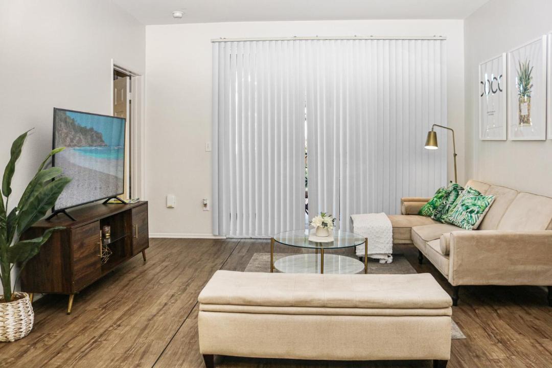 Photo of Livingroom in Del Rey