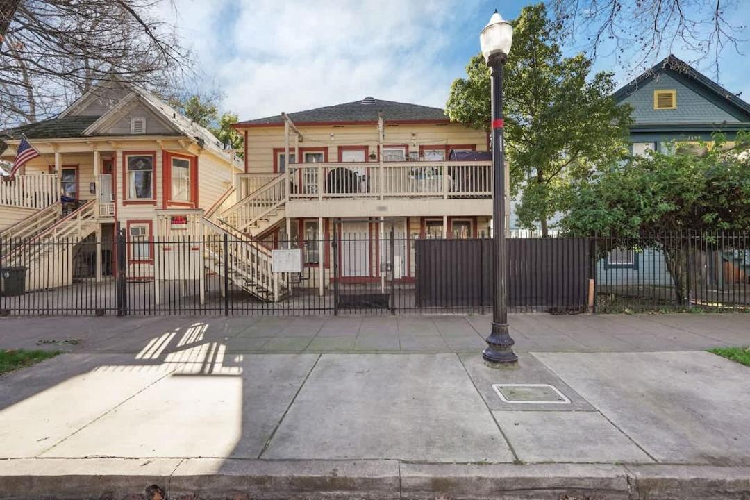Photo of Buildings in Downtown Sacramento