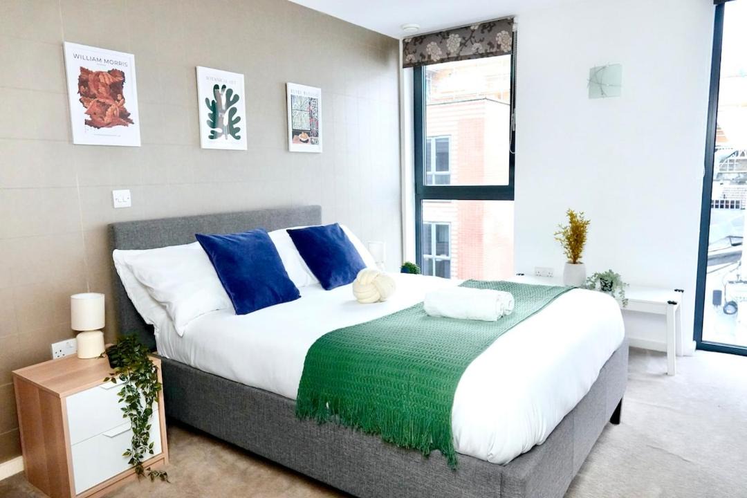 Photo of Bedroom in Limehouse
