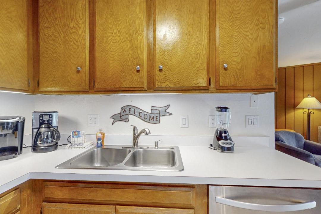 Photo of Kitchen in Mammoth Lakes