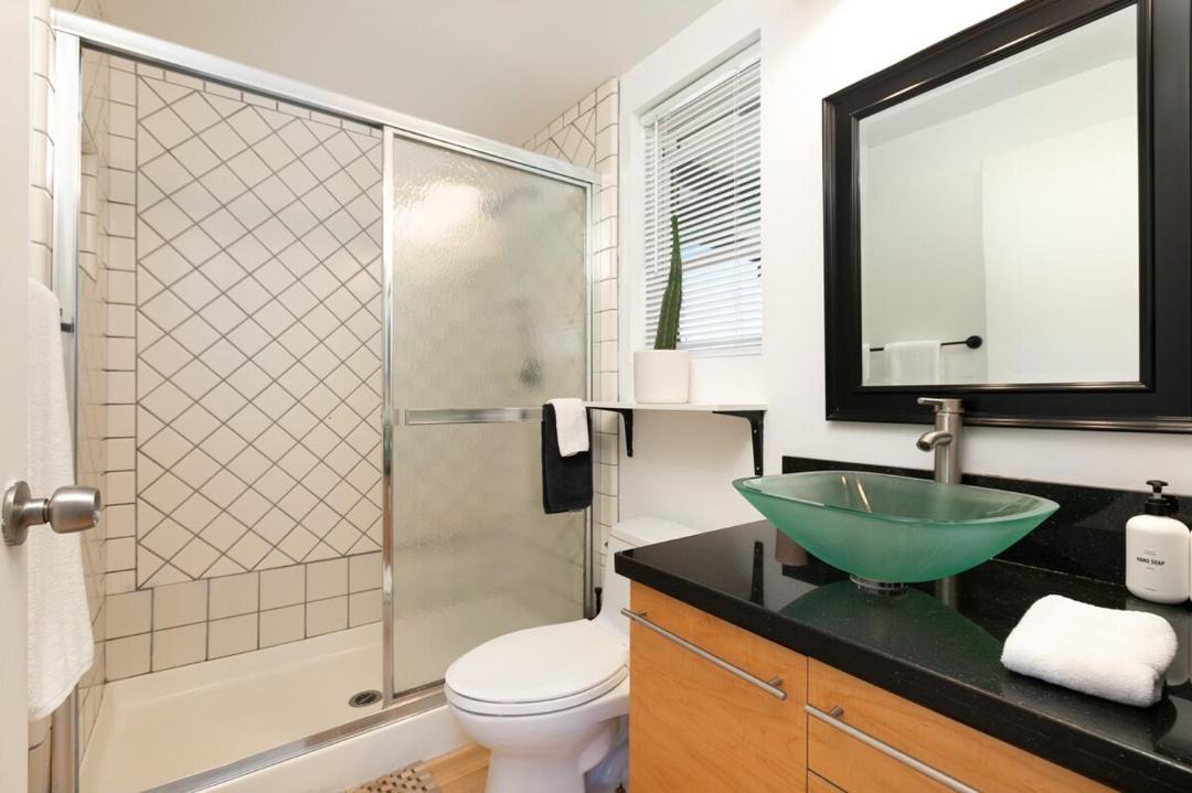 Photo of Bathroom in Venice Canals