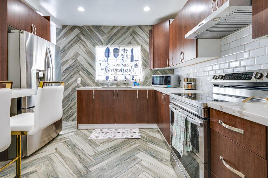 Photo of Kitchen in East Los Angeles