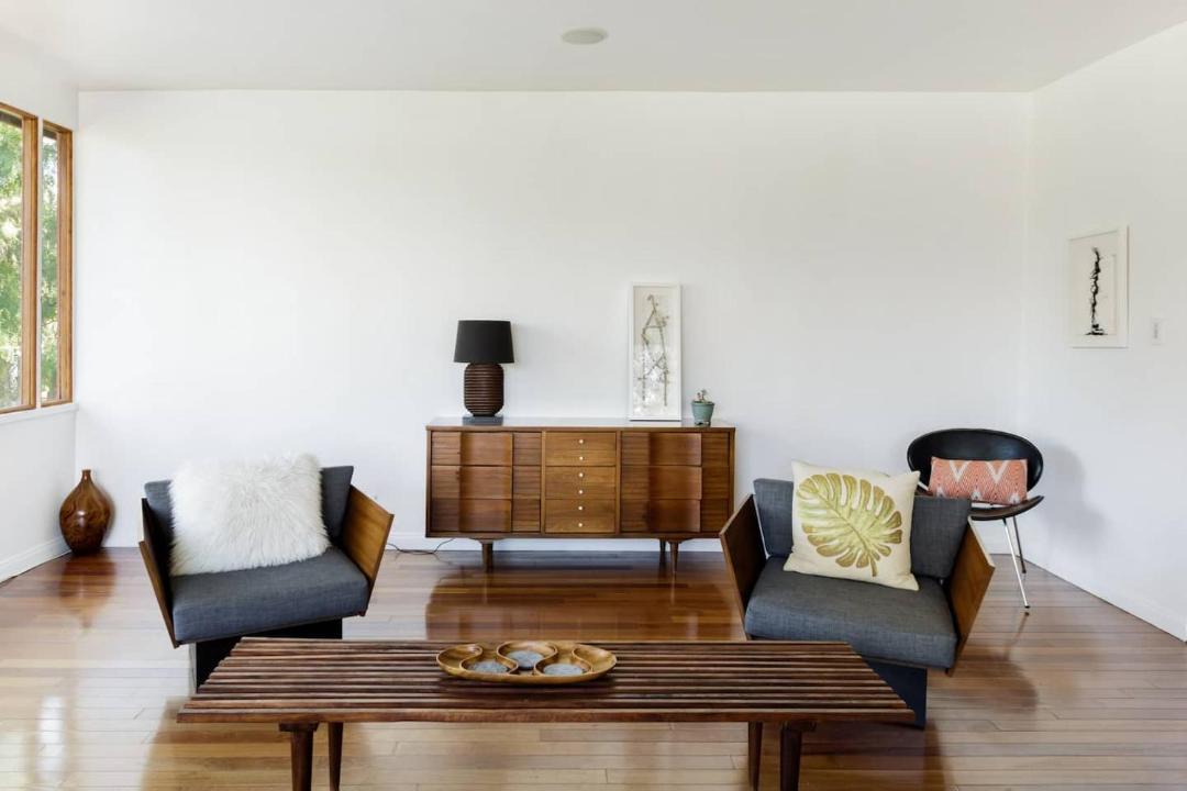 Photo of Livingroom in Silver Lake
