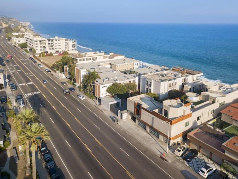 Photo of Others in Eastern Malibu