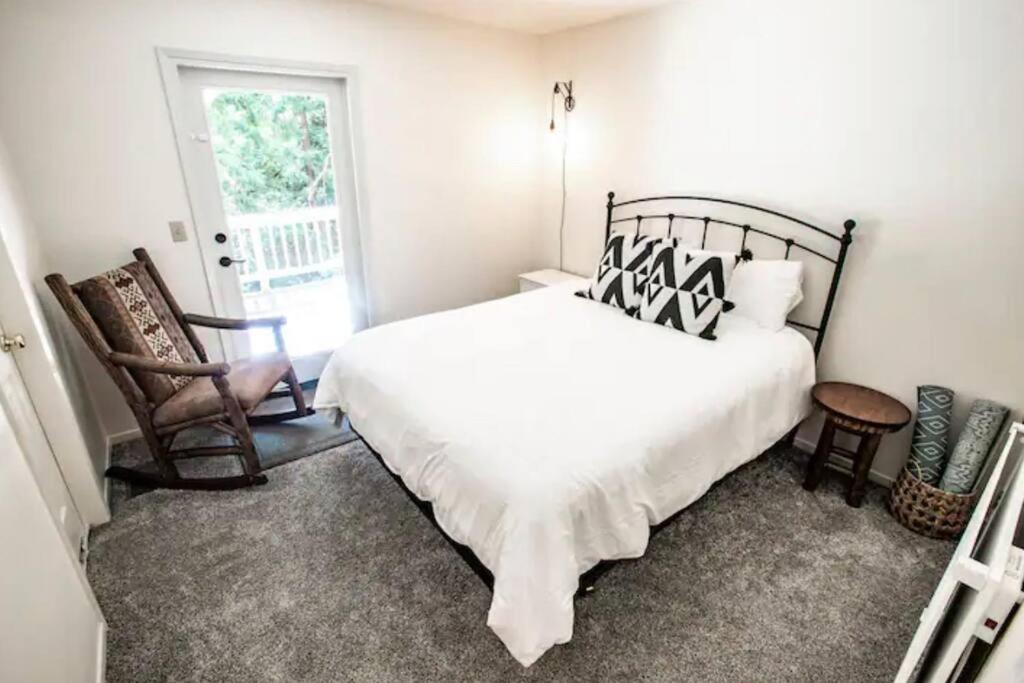 Photo of Others in Arrowhead Villas