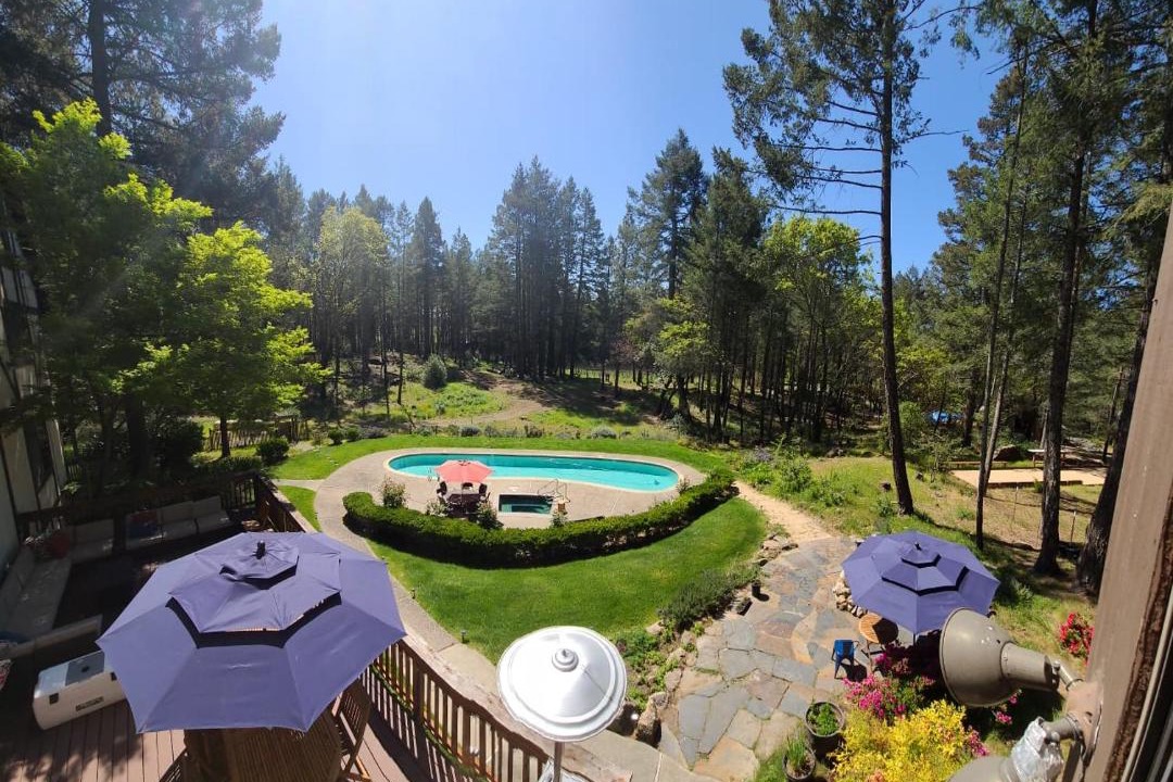 Photo of Others in Angwin