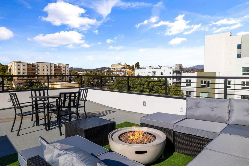 Photo of Patio Balcony in Historic Filipinotown