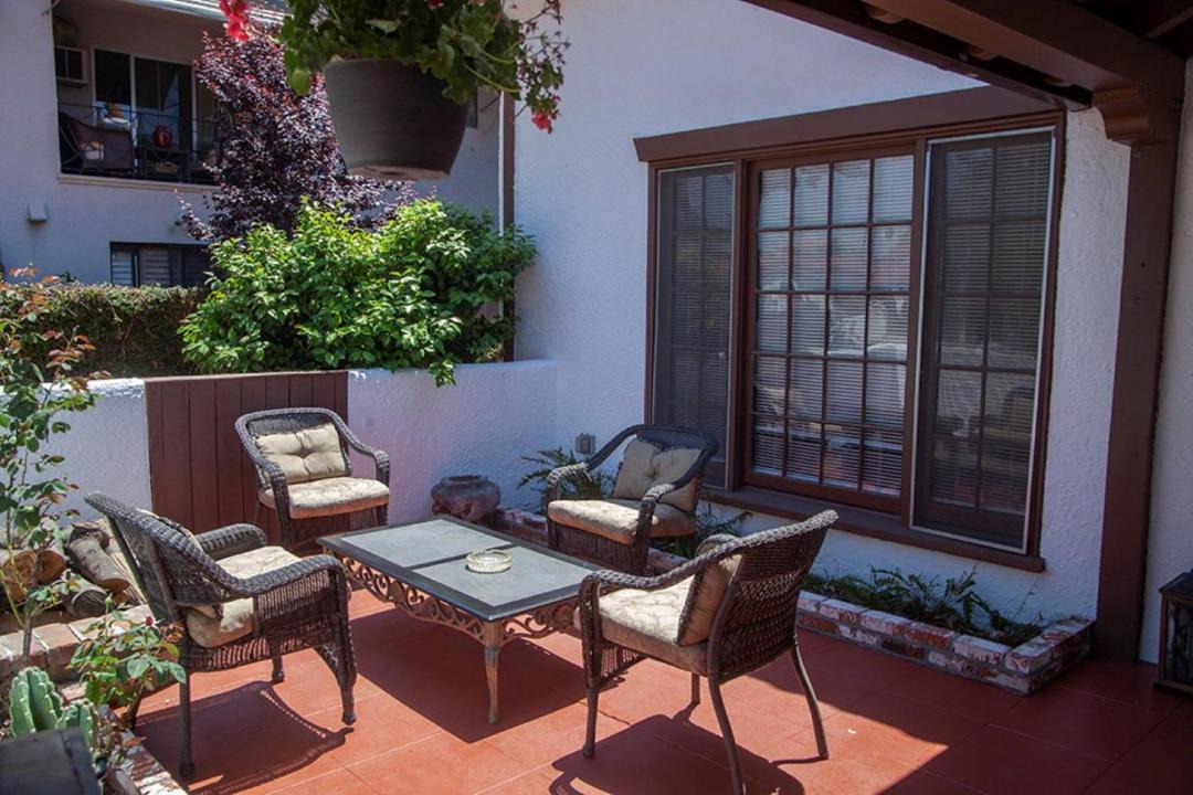 Photo of Patio Balcony in North Hollywood