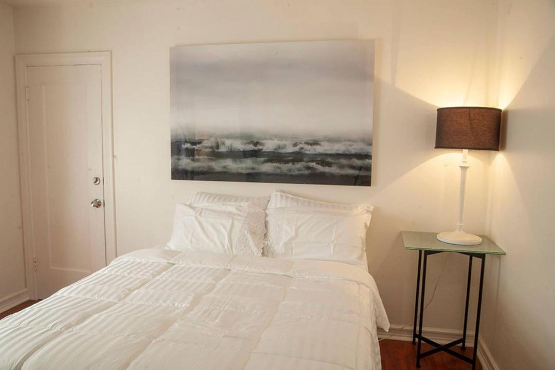 Photo of Bedroom in North Hollywood