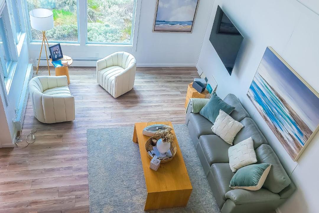 Photo of Livingroom in Castroville