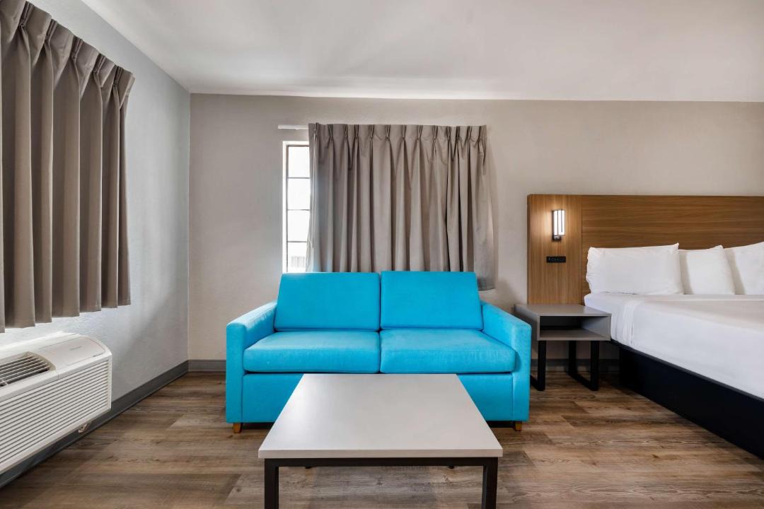 Photo of Bedroom in Santa Ana