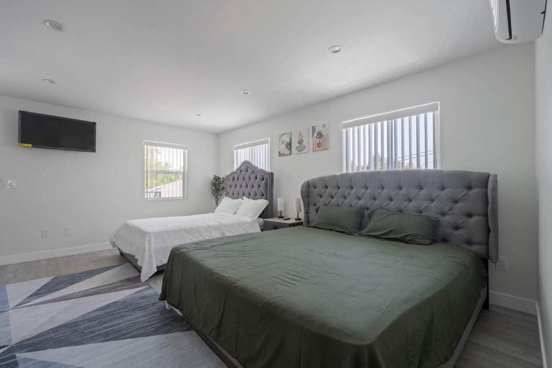 Photo of Bedroom in Burbank