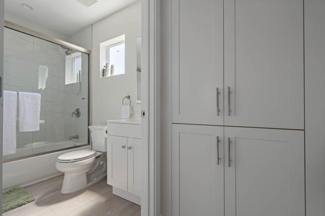 Photo of Bathroom in Burbank