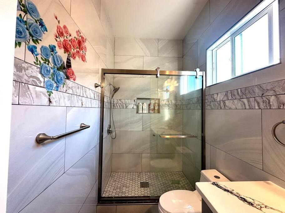 Photo of Bathroom in Midway City