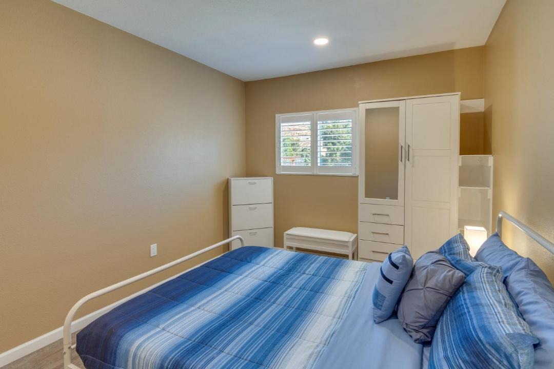 Photo of Bedroom in Santa Clarita