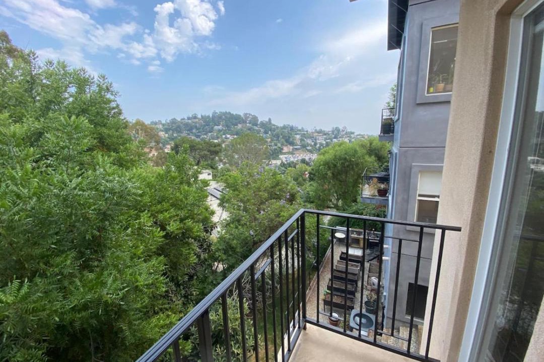 Photo of Patio Balcony in Los Feliz