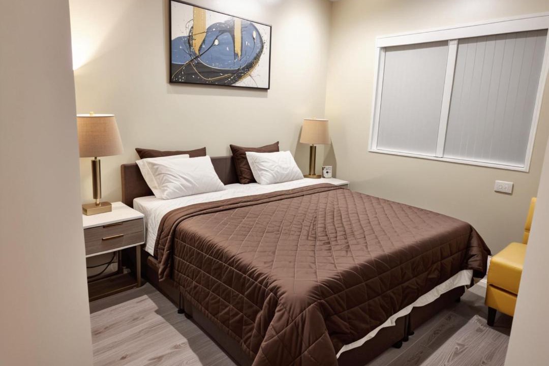 Photo of Bedroom in Pico-Union