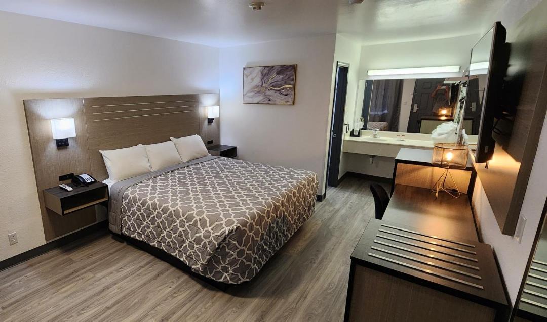 Photo of Bedroom in Banning